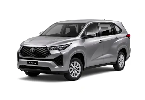 TOYOTA INNOVA CROSS 2025